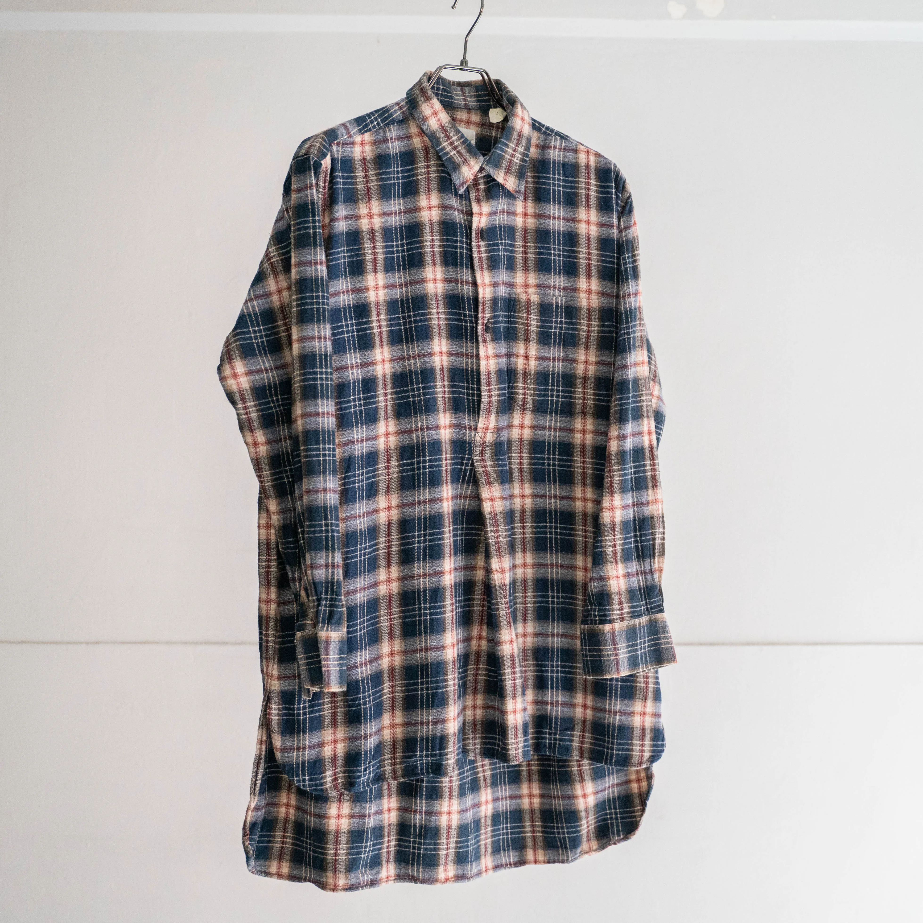 1970s France dark navy×red×yellow checked grandpa shirts