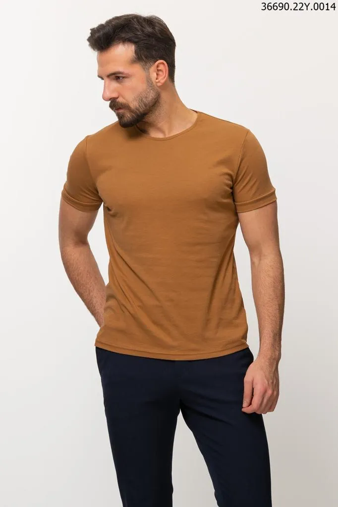 36690 MCR Round neck: Camel