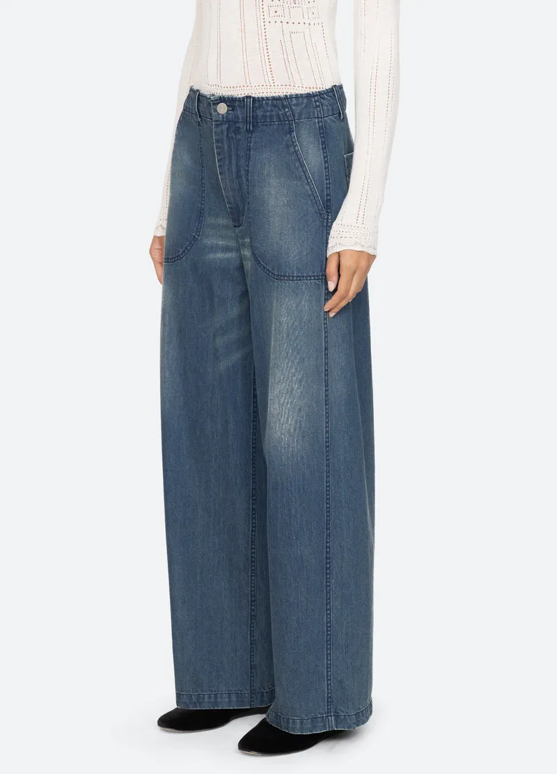 Amari Wide Leg Relaxed Jean