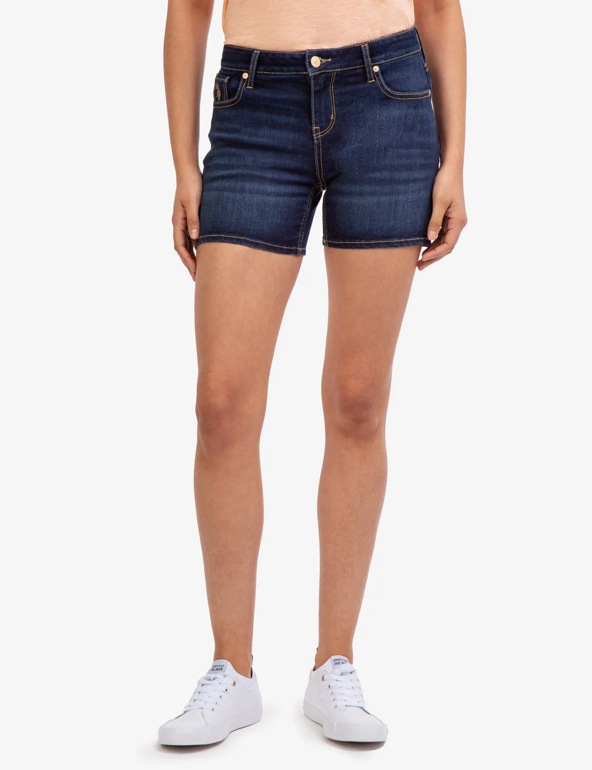 CLASSIC MID RISE DENIM SHORTS