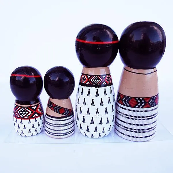 Cute Maori Wooden Peg Doll Family Set