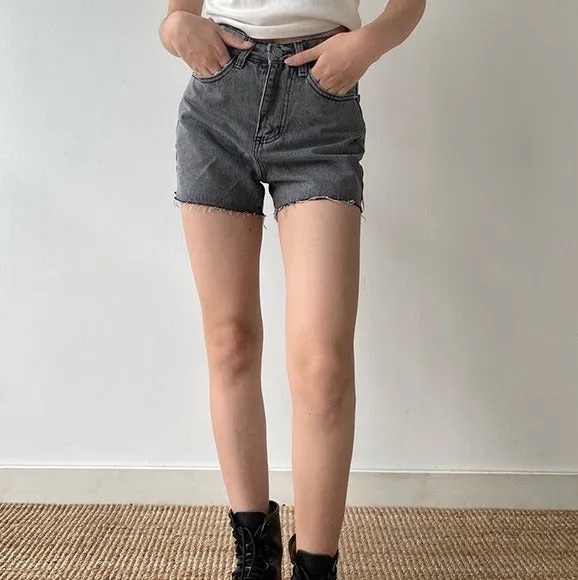 deanwangkt - 90s Cowboy Denim Shorts