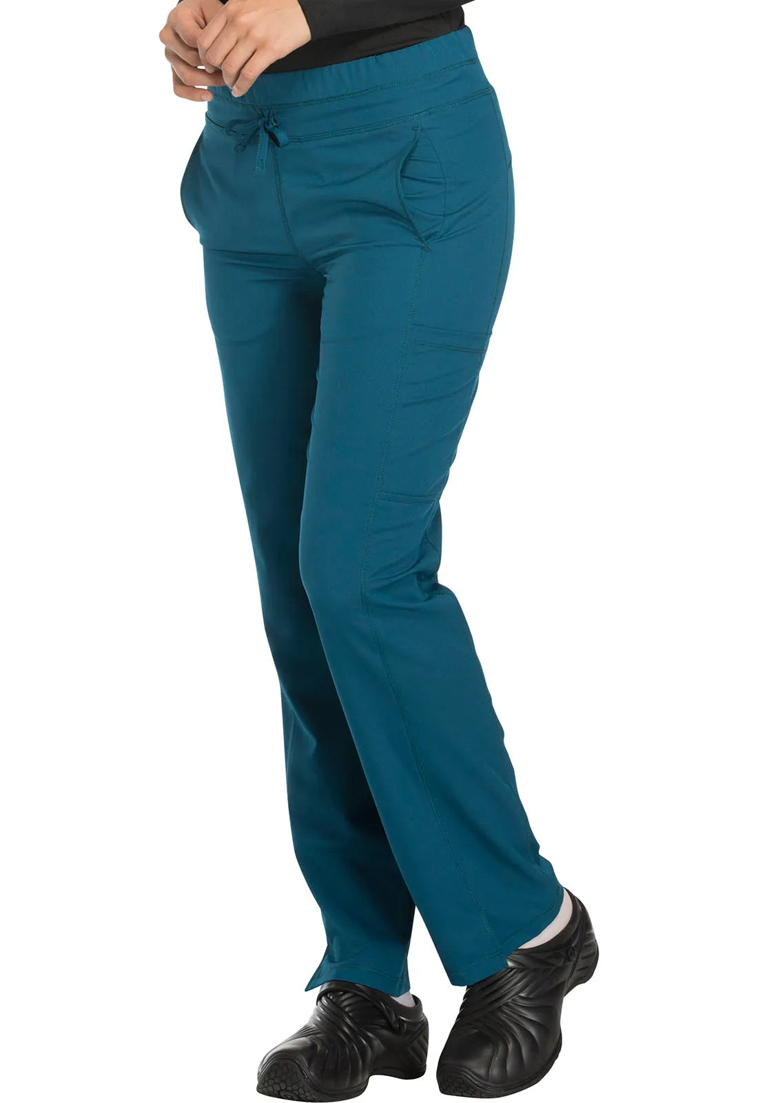 Dynamix - Women's straight leg Drawstring Pant