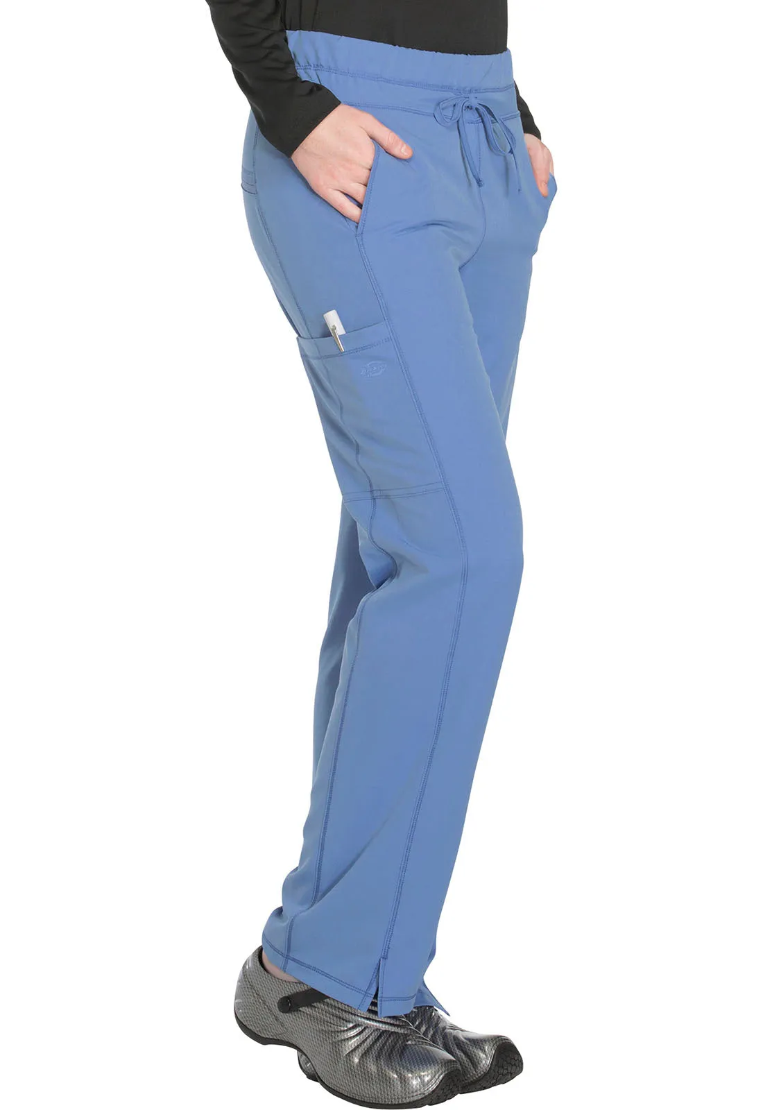 Dynamix - Women's straight leg Drawstring Pant