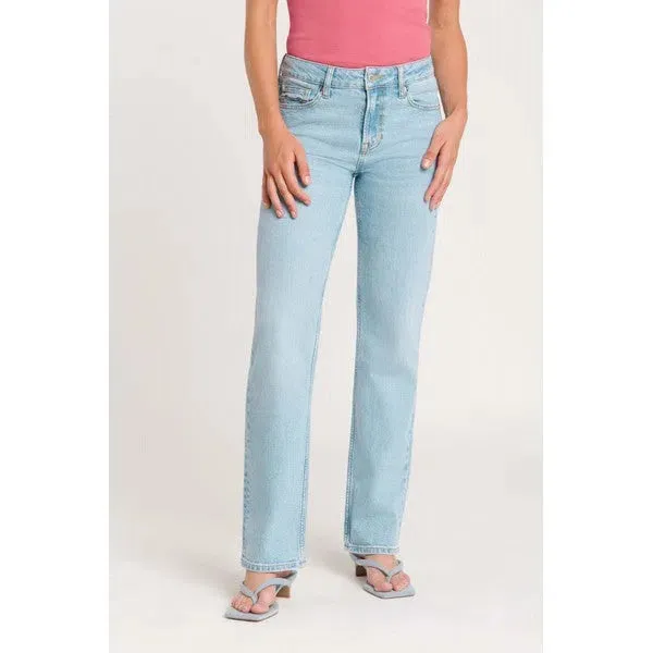 Emiko Super Light Used - Straight Leg Jeans