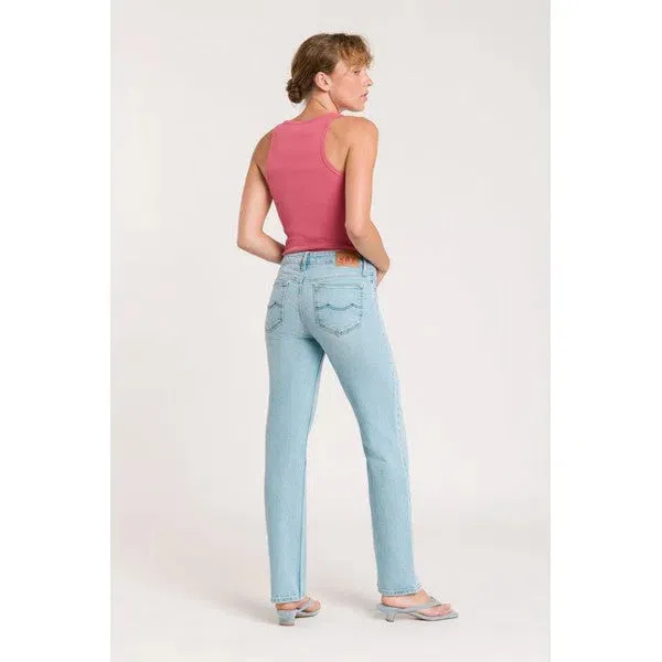 Emiko Super Light Used - Straight Leg Jeans