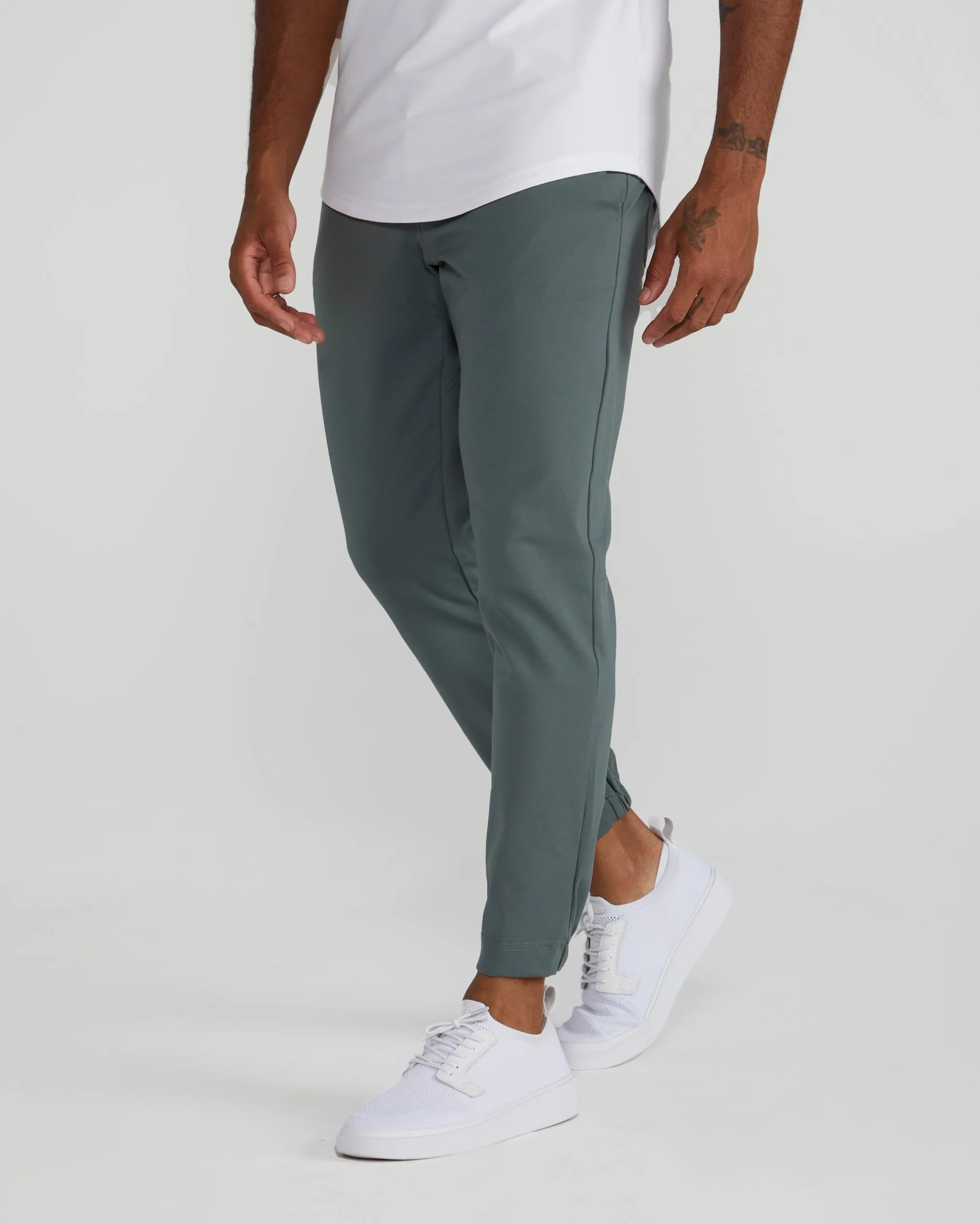 Everyday Jogger Pant <!-- Size 34 -->