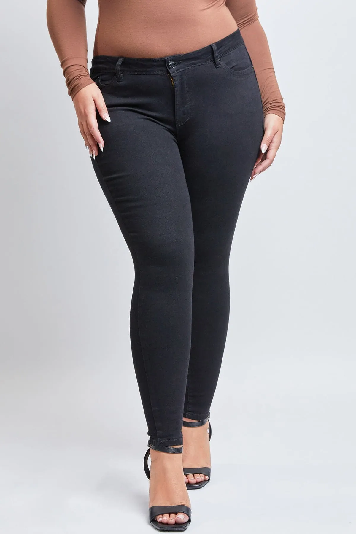 Plus Size Women's Sustainable WannaBettaButt Skinny Jeans