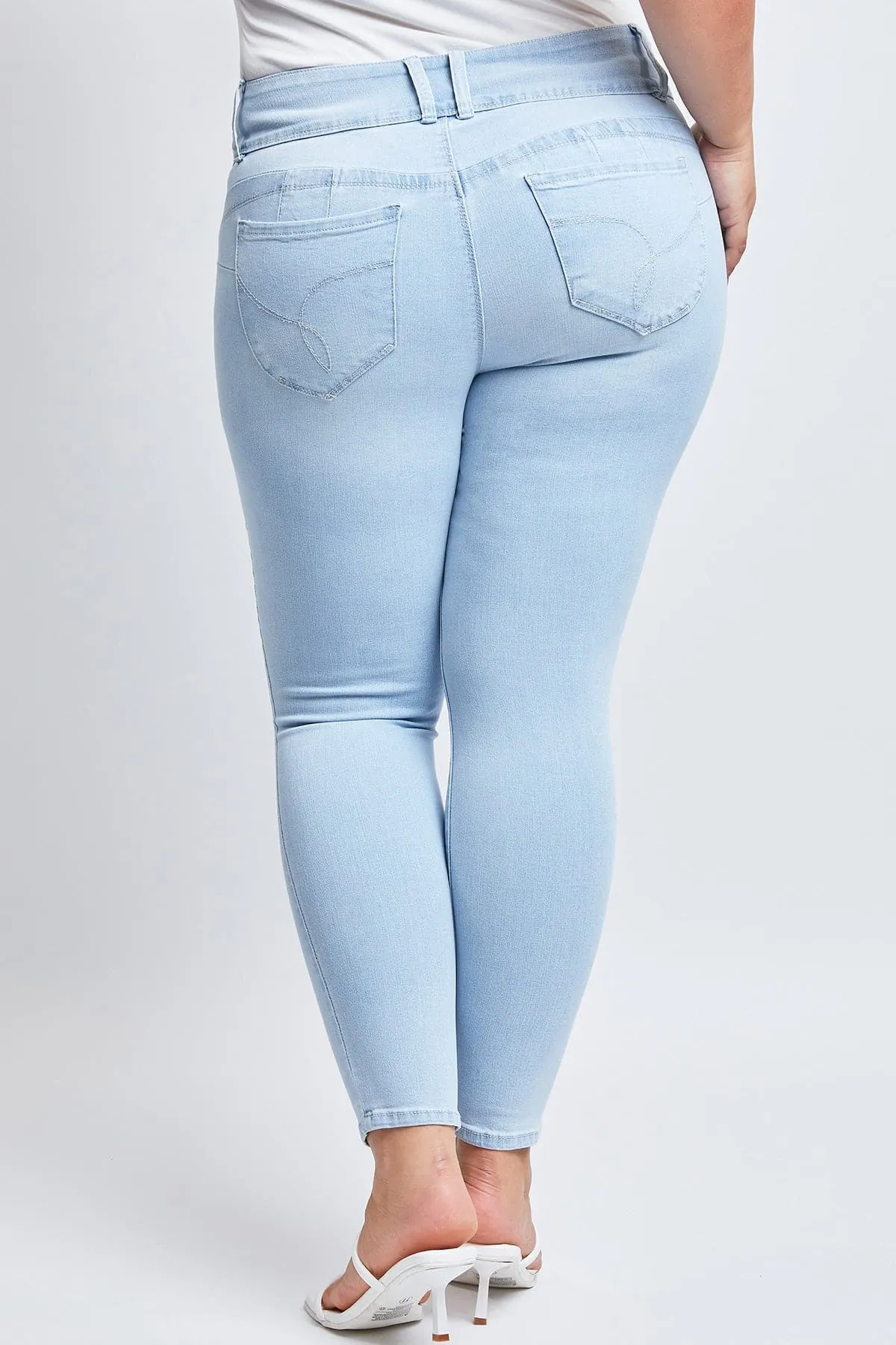 Plus Size Women's WannaBettaButt Skinny Jeans