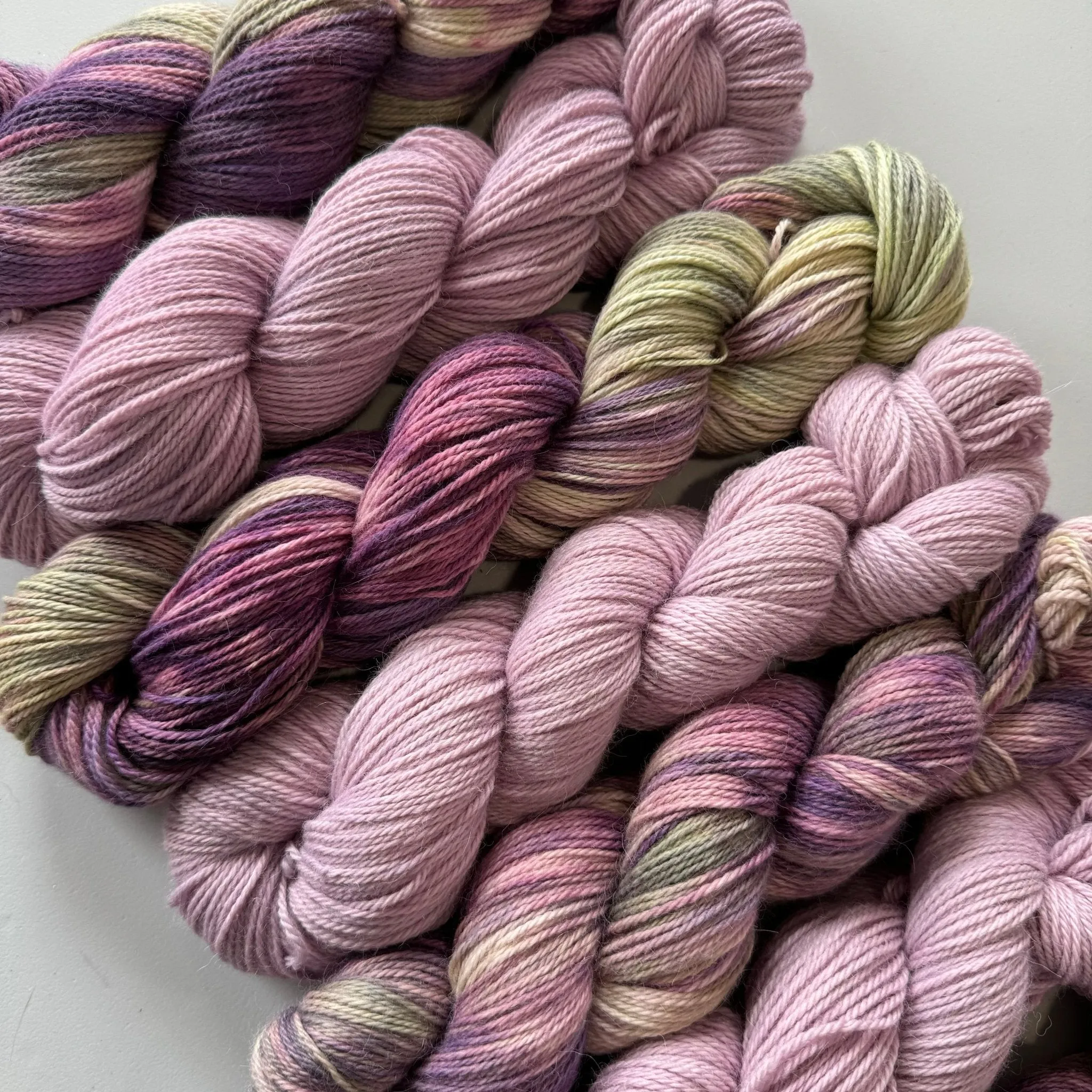 Valley Purl | Sport Weight Yarn | Asters