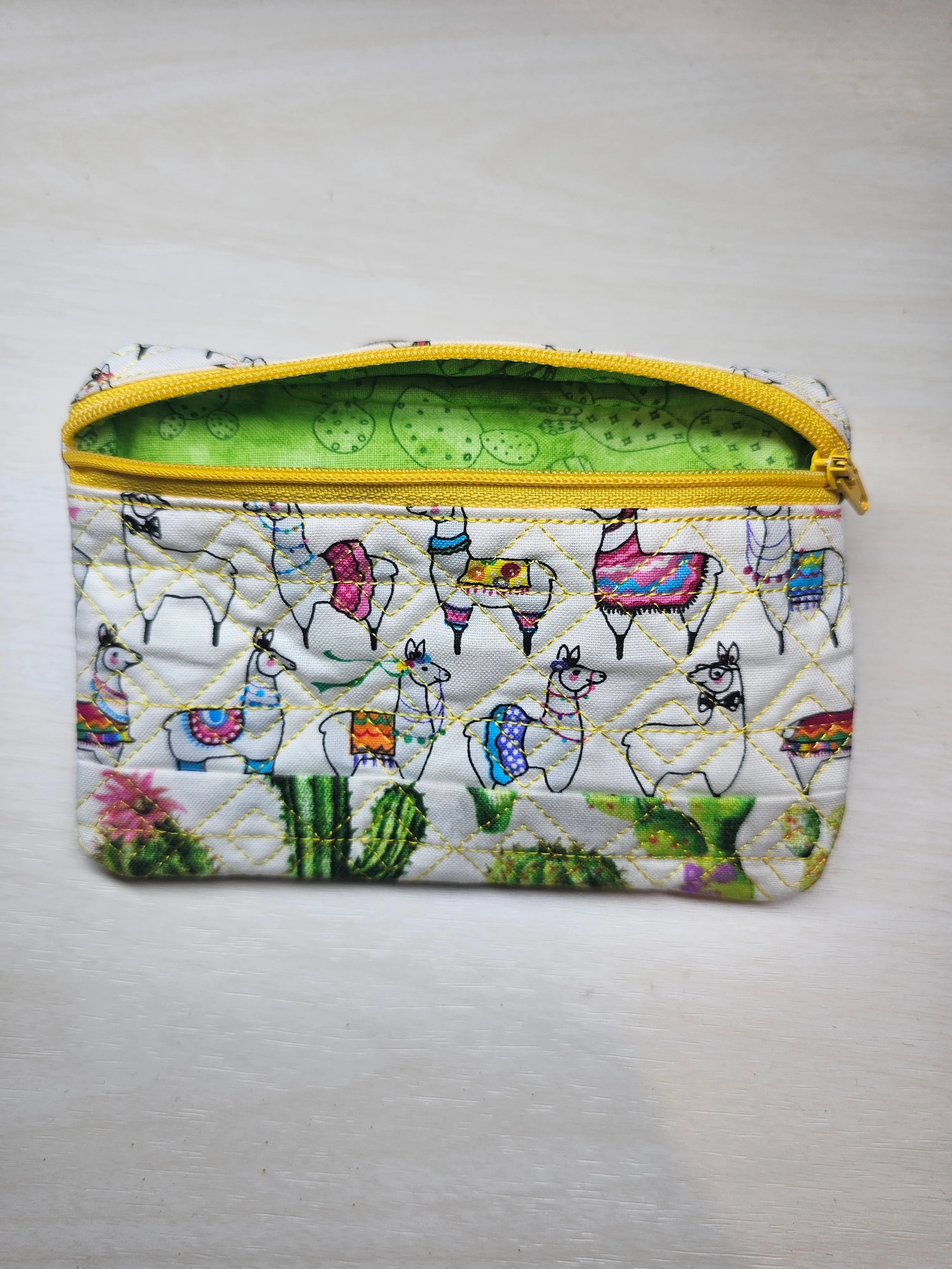 Zipper Pouch